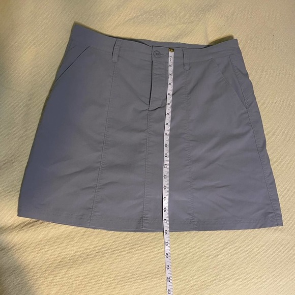 Patagonia Gray Skort Hiking Skirt Women’s Size 8 - Picture 7 of 8